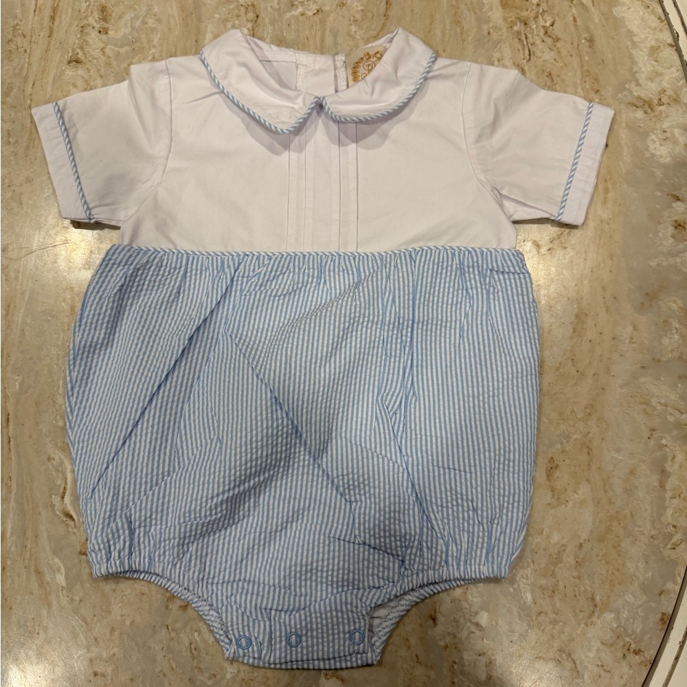 The Beaufort Bonnet Company White and Light Blue Baby One-Piece Bodysuit